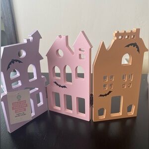 Foldable target Pastel Haunted house decor
